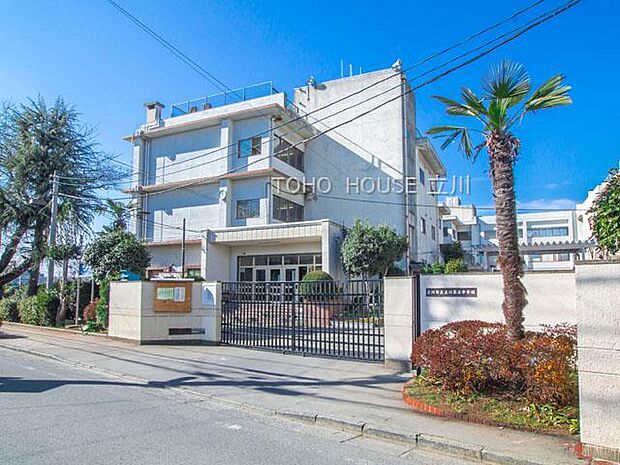 西武鉄道「武蔵砂川」駅 1120m