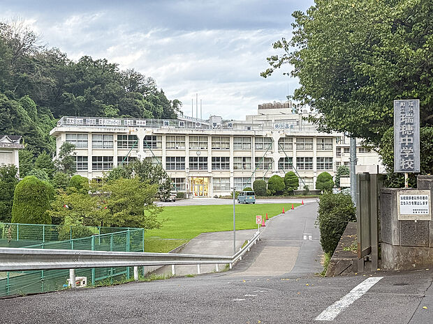 瑞穂中学校　1400ｍ