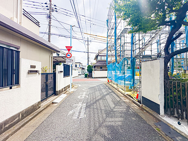 大通りからは外れておりますので、穏やかな新生活をお送りいただけます。2026/4/25撮影