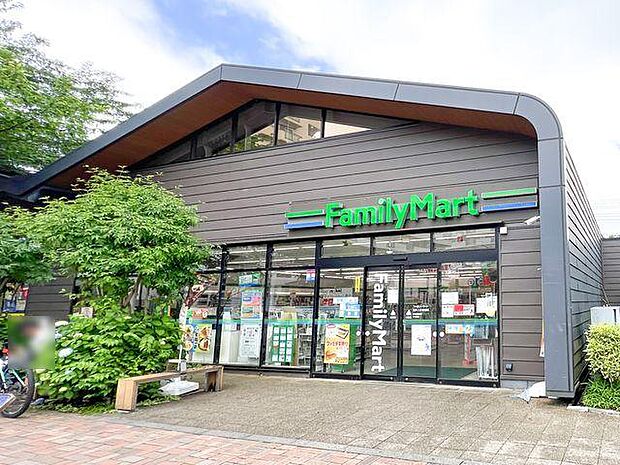 多摩モノレール「玉川上水」駅 720m