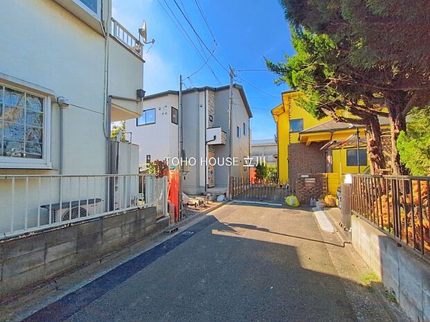 前面道路含む現地 （2026年08月18日撮影）