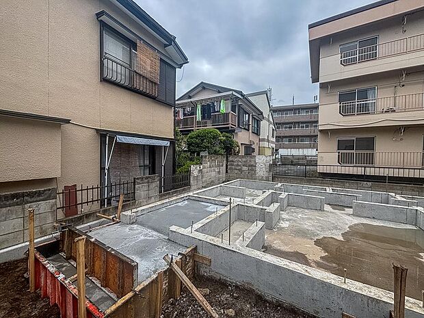 武蔵村山市学園3丁目に新たな邸宅が誕生します。いつでもご内見可能ですのでお気軽にお問い合わせください。