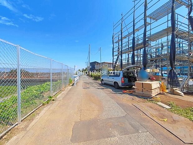前面道路含む現地 (2026年08月25日撮影)