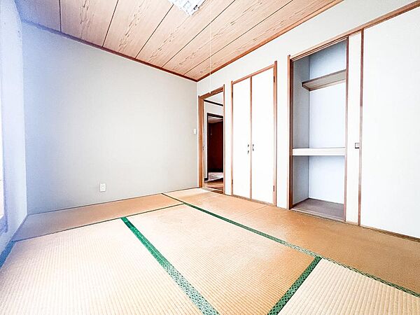 寝室