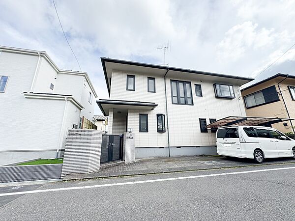 現地外観(2026年6月)リフォーム中ですがご見学いただけます。