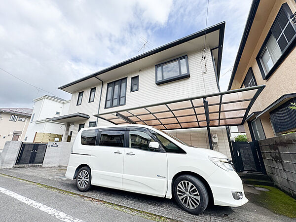 現地外観(2026年6月)リフォーム中ですがご見学いただけます。