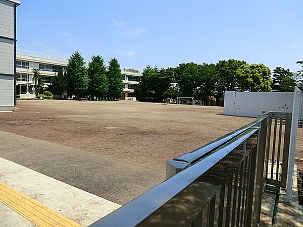 府中市立府中第十小学校 450m