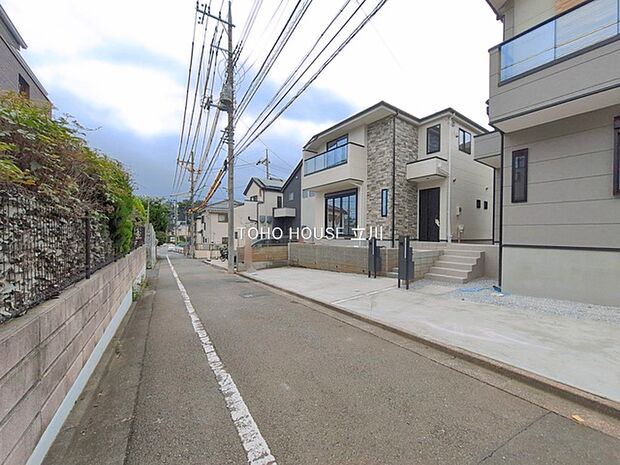 前面道路含む現地 (2026年07月07日撮影)