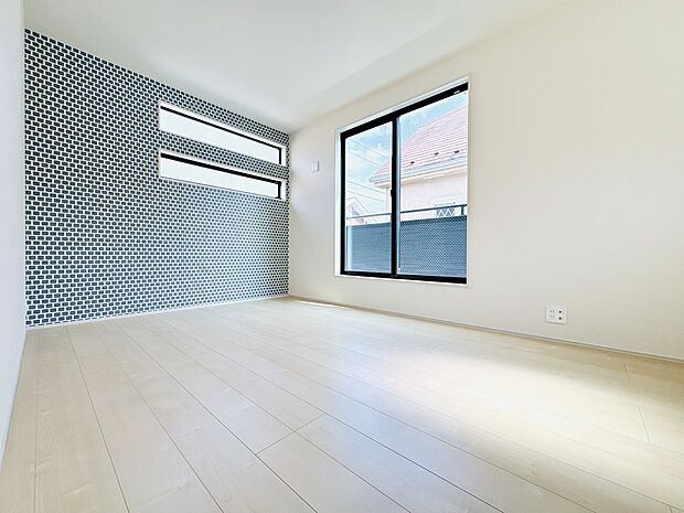 アクセントクロスがお洒落な洋室。寝室や趣味のお部屋など、理想のインテリアで彩る楽しさが広がります!