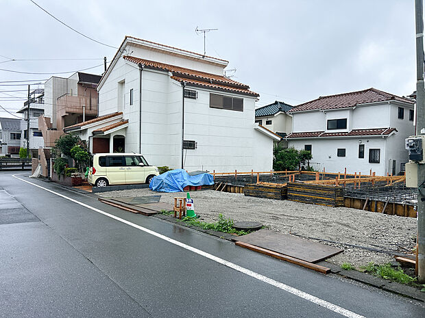 物件外観(2026年6月26日撮影)10月末完成予定