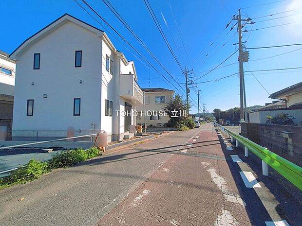 前面道路含む現地 （2026年10月08日撮影）