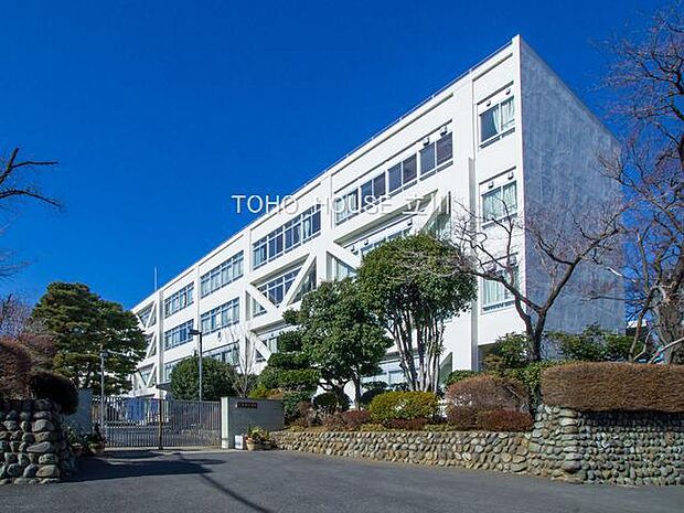 昭島市立拝島中学校まで約921m