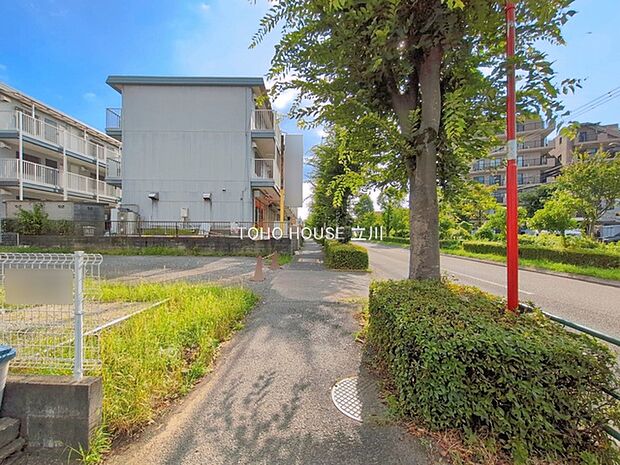 前面道路含む現地 （2026年08月04日撮影）