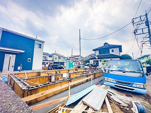 この場所が、故郷になる。住まいには思いが宿り、やがて住まう人の特別な場所へと昇華されていきます。2026/7/16撮影