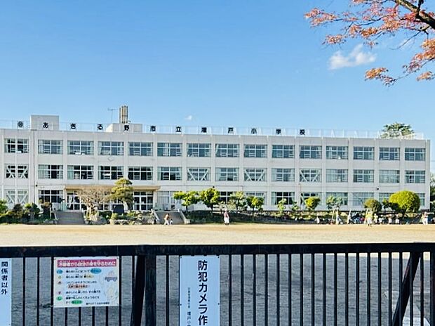 あきる野市立増戸小学校 1100m