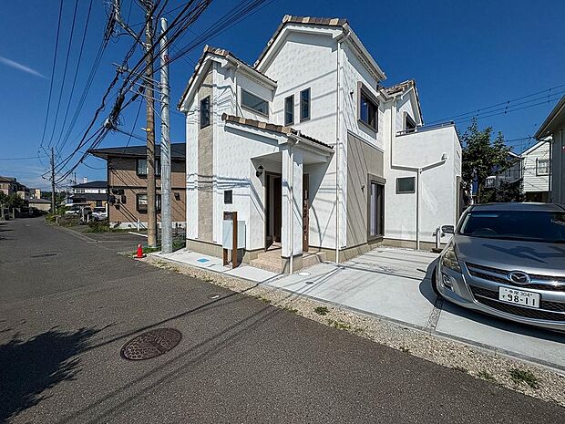 周辺環境と併せて現地のご案内も可能です。また、購入に際しての諸費用、住宅ローン(月々の返済例)など、資金計画のご相談も承っております。お気軽にお問い合わせください。