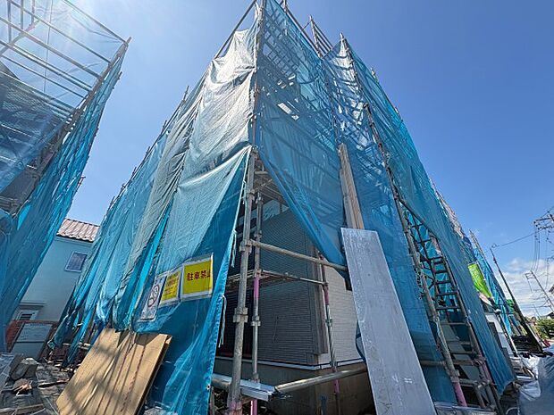 2026年9月上旬完成予定です。