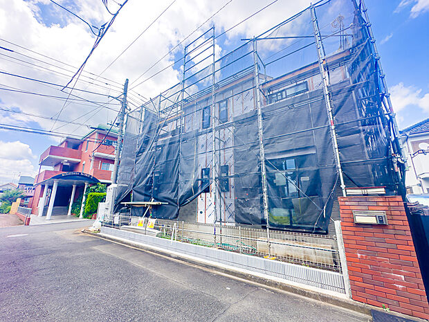 日当たり・通風が良好な、開放感溢れる人気の角地物件です。2026/7/19撮影