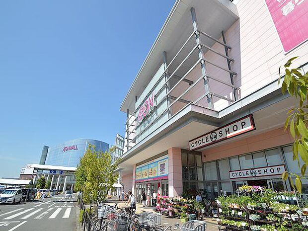 ユニクロイオンモールむさし村山店まで約1649m