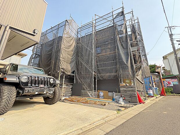 2026年9月完成予定。太陽光蓄電池設備付のオール電化住宅です。
