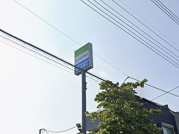 ファミリーマート小金井法政大学前店 500m