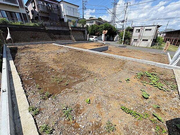 2026年10月下旬完成予定です。