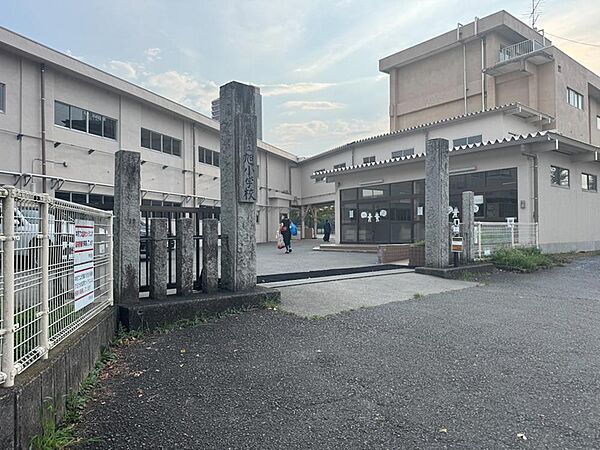 相模原市立旭小学校まで約265m