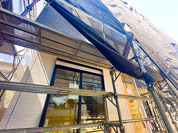 住まいには気付きがあり、住まうごとに様々な角度から違う顔を見せてくれます。新生活は小さな発見の連続です。2026/7/19撮影
