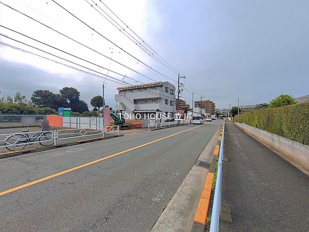 前面道路含む現地 (2026年08月06日撮影)