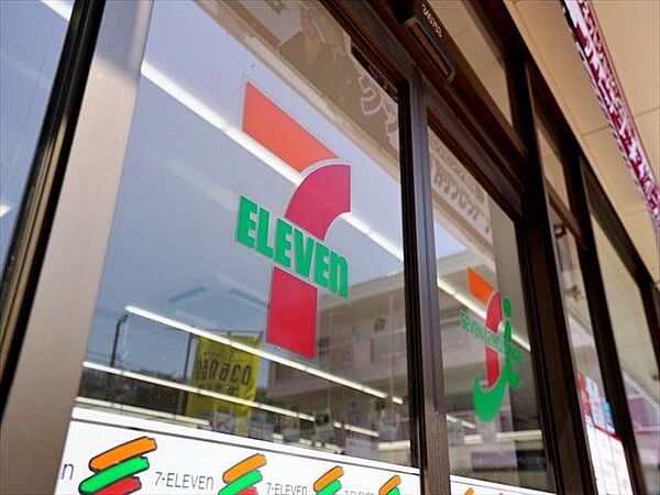 セブンイレブン国分寺北町2丁目店まで約576m