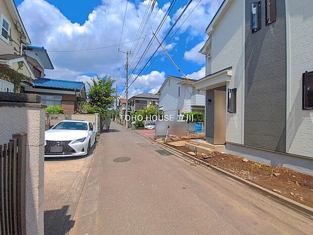 前面道路含む現地 (2026年08月10日撮影)