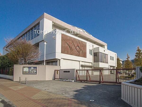 府中市立浅間中学校まで702m