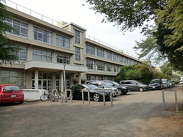 武蔵村山市立第一中学校 1600m
