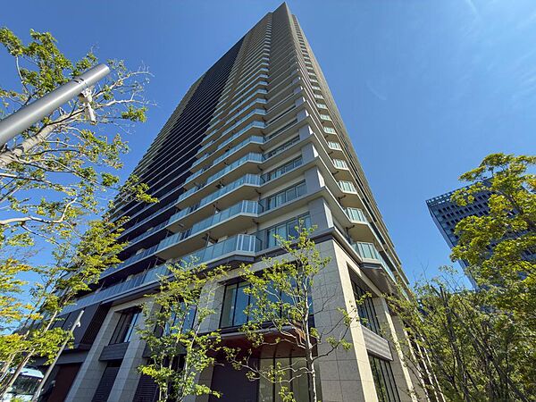 ZEH性能評価書付きのマンションです。
