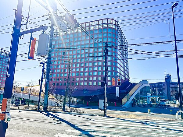 福生市役所まで約706m