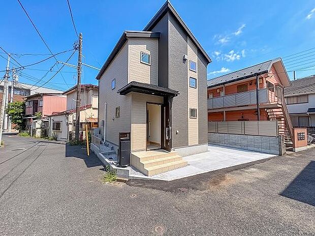 周辺環境と併せて現地のご案内も可能です。また、購入に際しての諸費用、住宅ローン（月々の返済例）など、資金計画のご相談も承っております。お気軽にお問い合わせください。