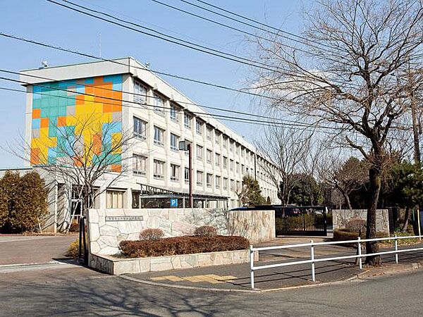 多摩市立多摩永山中学校まで約1306m
