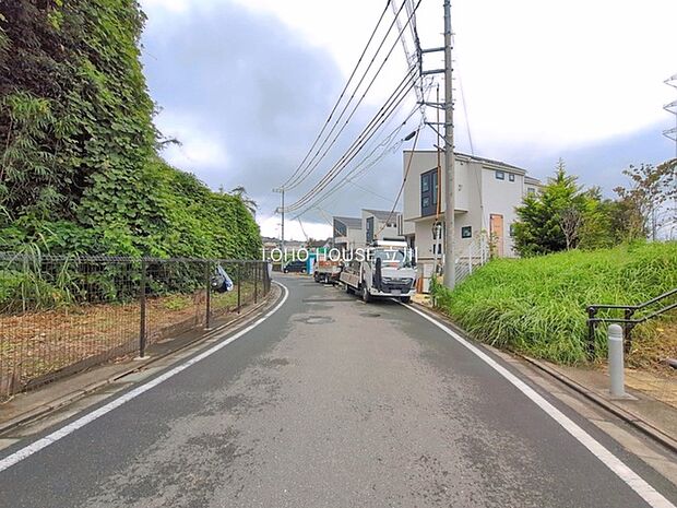 前面道路含む現地 （2026年09月17日撮影）