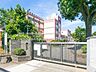 周辺：調布市立神代中学校 467m