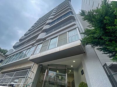間取り:爽やかな風が吹き抜ける開放的なバルコニー!洗濯物もすっきり干せるスペースを確保しています。 間取り:爽やかな風が吹き抜ける開放的なバルコニー!洗濯物もすっきり干せるスペースを確保しています。