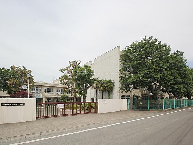相模原市立相原中学校まで約604m