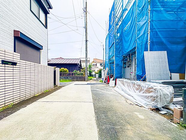 大通りからは外れており、穏やかな新生活をお送りいただけます。2026/9/13撮影
