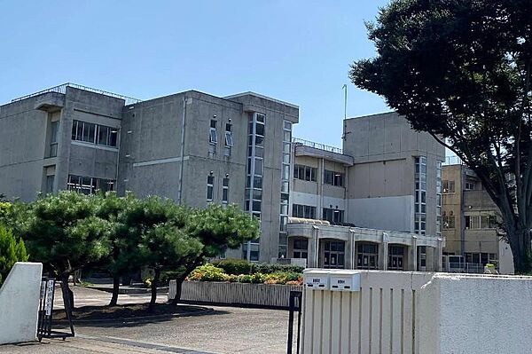 相模原市立上溝南中学校まで約666m