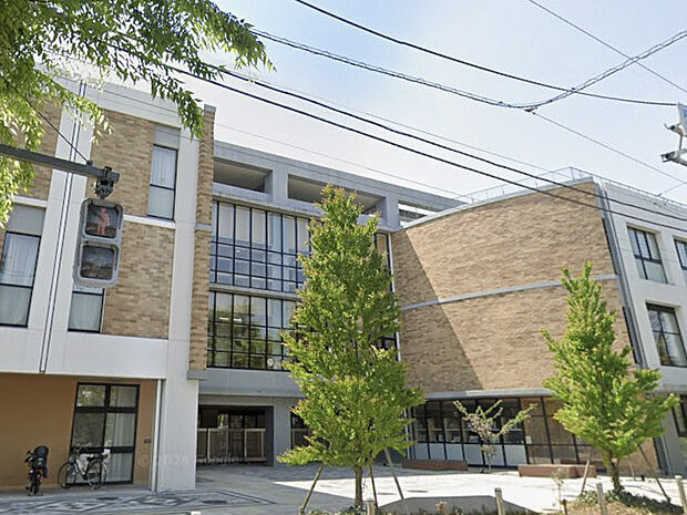 若葉台小学校 1200m