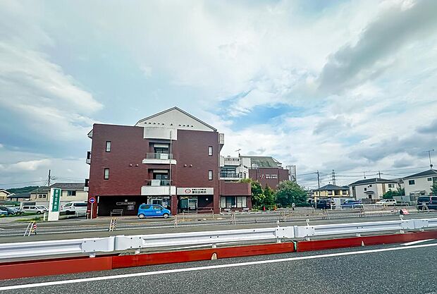 日野市立滝合小学校 280m
