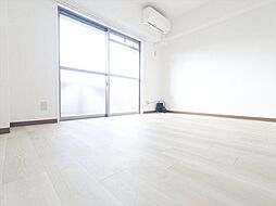 CrescendoII(クレッシェンドツー) 3階ワンルームのリビング/ダイニング