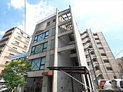 青木駅より徒歩2分 4階 築31年の賃貸物件