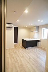 南千住５丁目シャーメゾン 201 2階2LDKのリビング/ダイニング