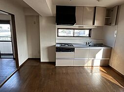 坂の上フラッツ 3階2DKのリビング/ダイニング