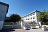 周辺：小田原市立富水小学校 徒歩23分。 1810m